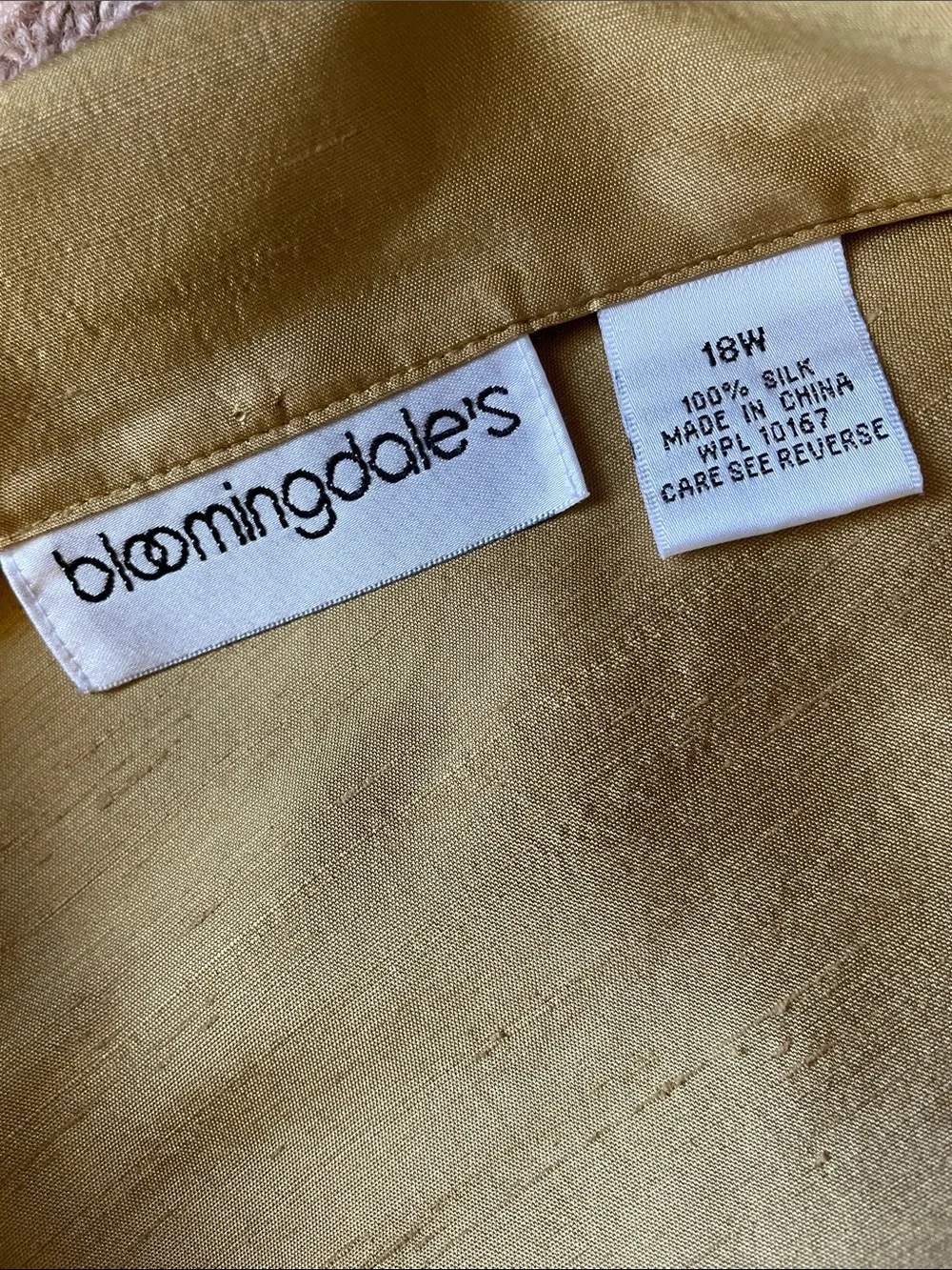 Vintage 90s Bloomingdale’s Gold Raw Silk Notch Lapel Shirt Jacket Blouse Sz 18W